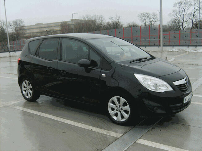 Opel Meriva 1.4 TURBO 140 KM Enjoy benzyna 2010 r sprzedam