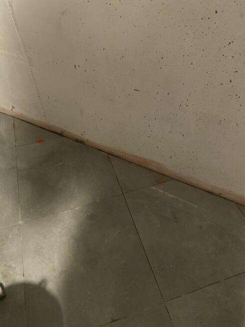 Szukam pracy na przerwę świąteczną 19g-12s