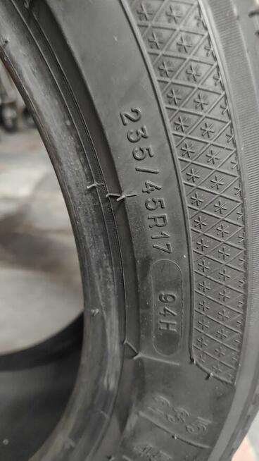 Opony zimowe Kleber Krisalp Hp3 235/45/17