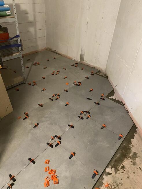 Szukam pracy na przerwę świąteczną 19g-12s