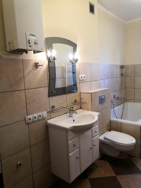 Atrakcyjna 1/2 część domu w Chorzowie-Batorym .