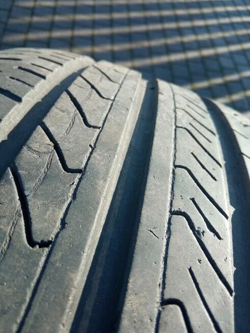 opony 215/55/17r GT CHAMPIRO FE1 nie naprawiane bieżnik ok 7