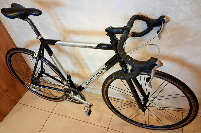 Rower szosowy Contoura Vuelta Koła 28 Shimano