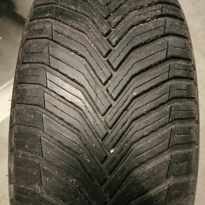 Michelin CrossClimate 2 225x45xR17
