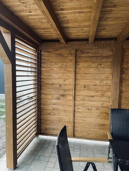 Solidna altana altanka z żaluzjami 400x400 MD DREWUTNIA