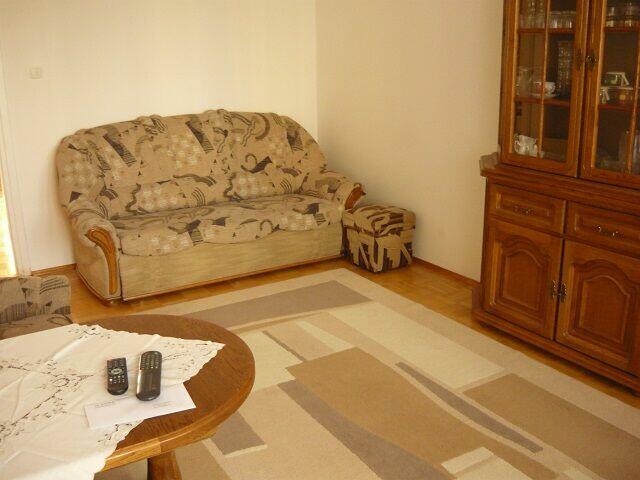 Sympatyczne 2 pok. 45m2, parter - ul. SYBIRAKÓW