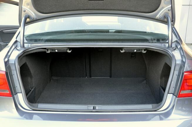 Volkswagen Passat 1.8T 160KM Comfortline/Navi/Alufelgi/Tempomat/Zadbany