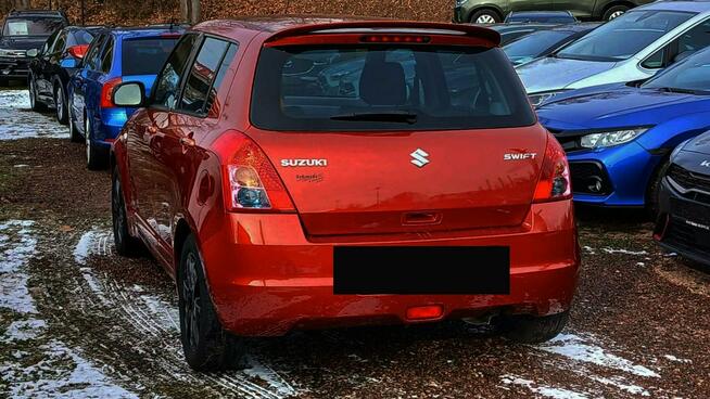 Suzuki Swift 1.3 92 km klima SERWIS bezwypadek 2009