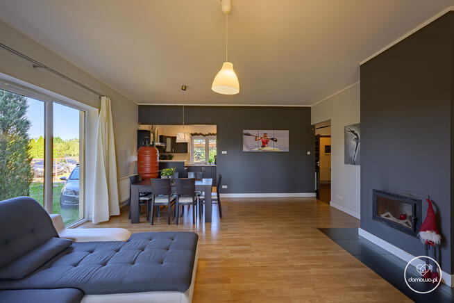 DOM KAMPINOS | 2009r | 4 POKOJE | DZIAŁKA 1500 m2