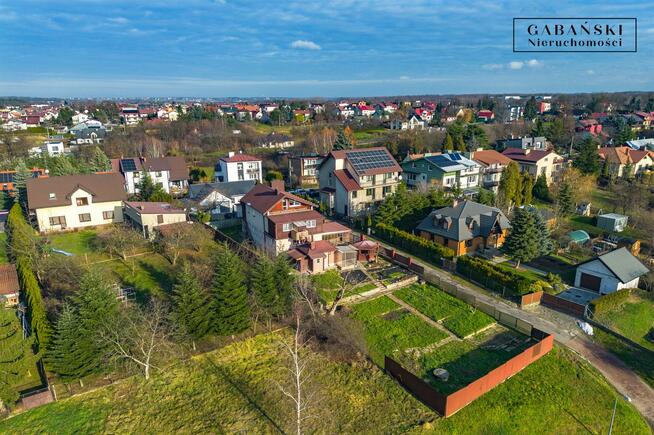 Dom Tarnów Krzyż, Górna