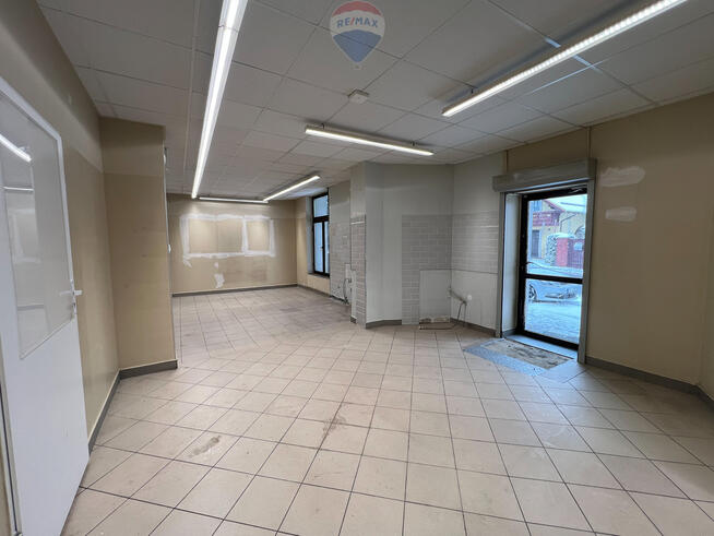 Lokal handlowo usługowy + budynek magazynowo usług