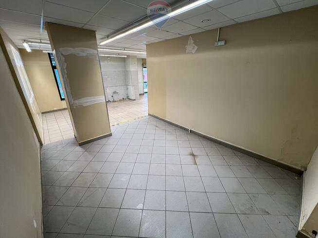 Lokal handlowo usługowy + budynek magazynowo usług