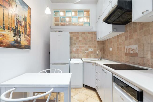 Mieszkanie Warszawa Śródmieście, Wspólna