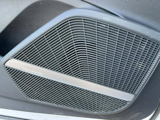 Audi Q5 4x4 Automat Skóra Podgrzewanie Kamera LED 204KM