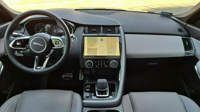 Jaguar E-Pace MY23 2.0 I4 200 KM AWD Auto R-Dynamic S SalonPL FV23%