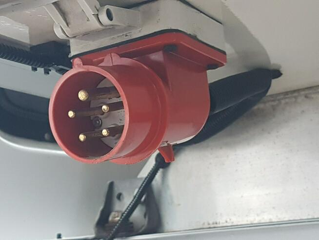 Renault Master 8EP CHŁODNIA MROŹNIA 4,22x2,10x2,02 IZOTERMA AGREGAT THERMO KING