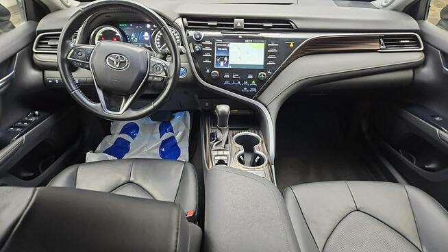 Toyota Camry 2.5 Hybrid Executive CVT ! Z Polskiego Salonu ! Faktura VAT !