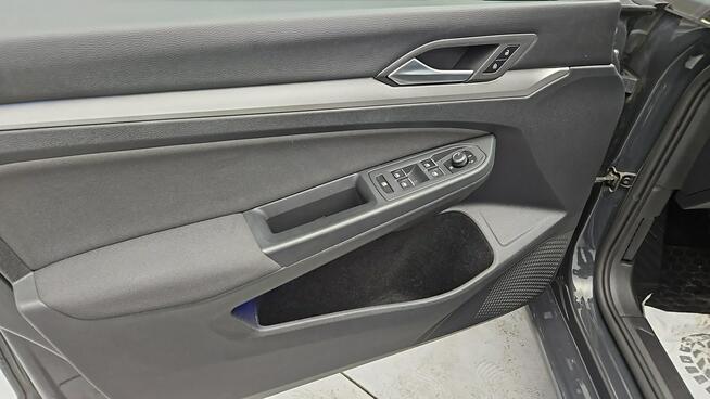 Volkswagen Golf VIII 2.0 TDI Life ! Z Polskiego Salonu ! Faktura VAT !