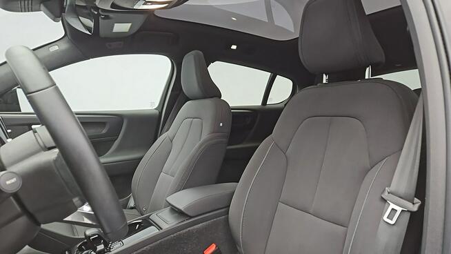 Volvo C40 P6 Recharge Core ! Z Polskiego Salonu ! Faktura VAT !