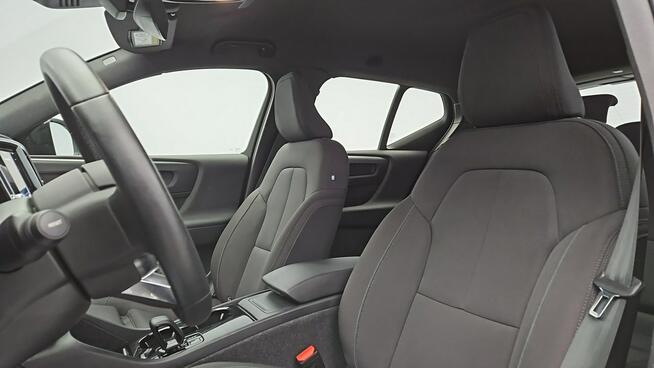 Volvo XC 40 73kWh P6 Recharge Core aut ! Z Polskiego Salonu ! Faktura VAT !