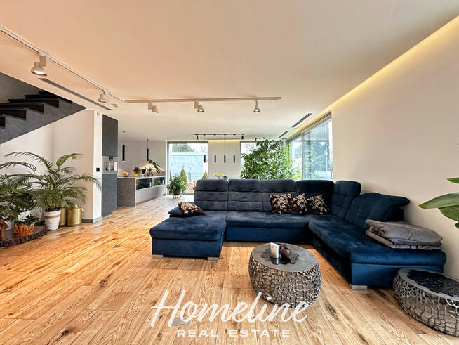 Dom Tyniec Mały gm. Kobierzyce, Ładna