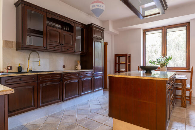 PARTEROWY DOM PEŁEN PRZESTRZENI I ŚWIATŁA