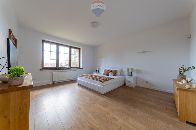 PARTEROWY DOM PEŁEN PRZESTRZENI I ŚWIATŁA