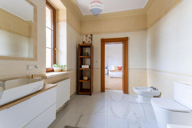 PARTEROWY DOM PEŁEN PRZESTRZENI I ŚWIATŁA