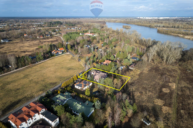 PARTEROWY DOM PEŁEN PRZESTRZENI I ŚWIATŁA