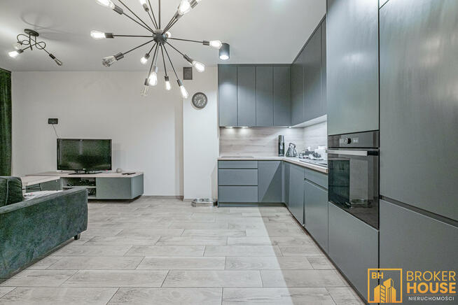 Dom Opole, Aleja Goździkowa