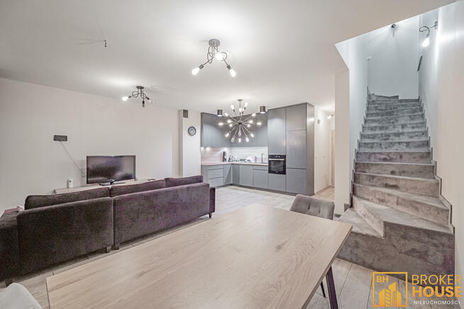 Dom Opole, Aleja Goździkowa