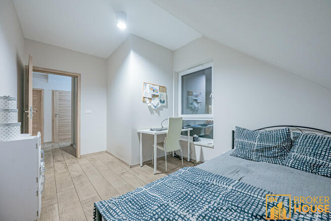 Dom Opole, Aleja Goździkowa