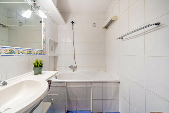 Mieszkanie Warszawa gm. Śródmieście Śródmieście, Wiejska