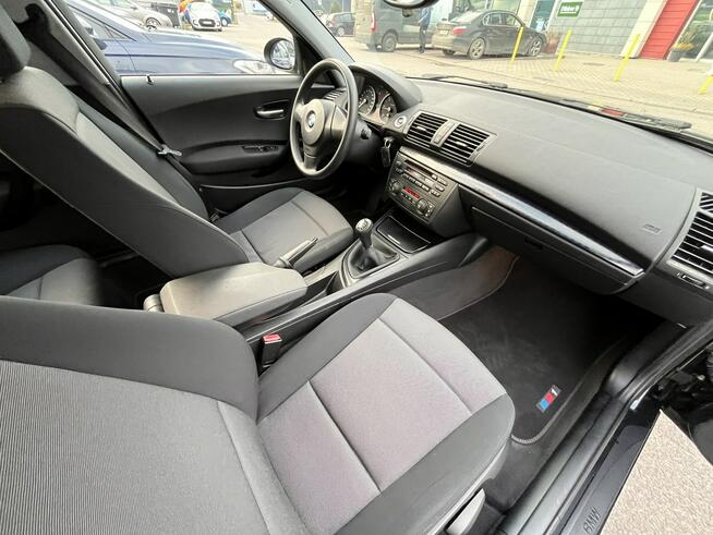 BMW 1 2,0D 122KM w oryginalnym lakierze i bardzo zadbany