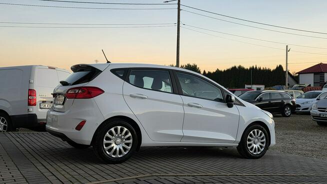 Ford Fiesta 1,1 *mk8 * 5-drzwi *