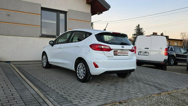 Ford Fiesta 1,1 *mk8 * 5-drzwi *