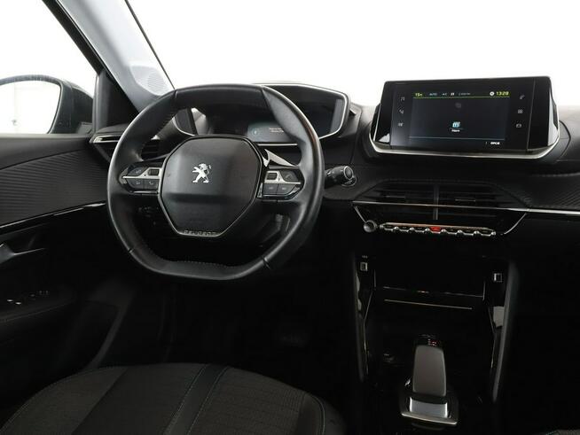 Peugeot 208 full LED półskóra klima auto virtual cocpit czujniki parkowania
