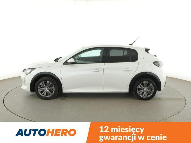 Peugeot 208 klima auto LED tempomat czujniki parkowania