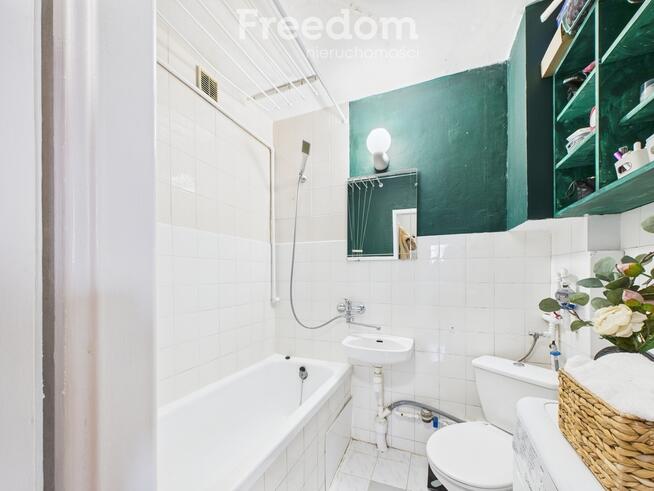 Spółdzielczo-własnościowe mieszkanie z piwnicą