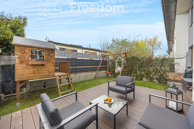 Słoneczny segment z ogródkiem i garażem pod lasem!