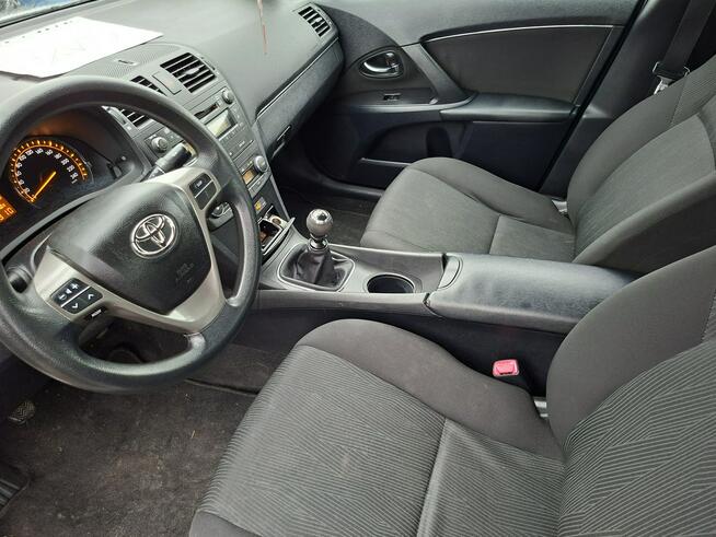 Toyota Avensis Super Cena Salon Polska 1.6 benzyna gaz ważne opłaty