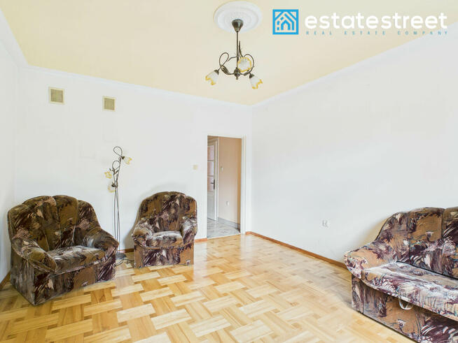 Dom z przyjemnym otoczeniem - Krosno, ul. Wiejska