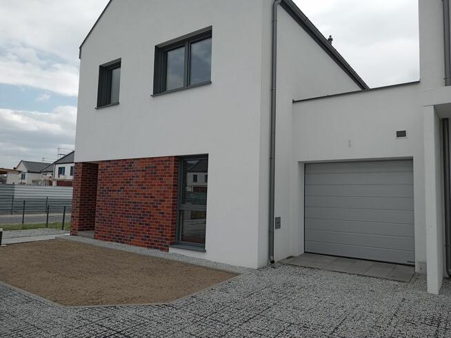 Nowy z garażem do zamieszkania Długołęka /Szczodre nowe osie