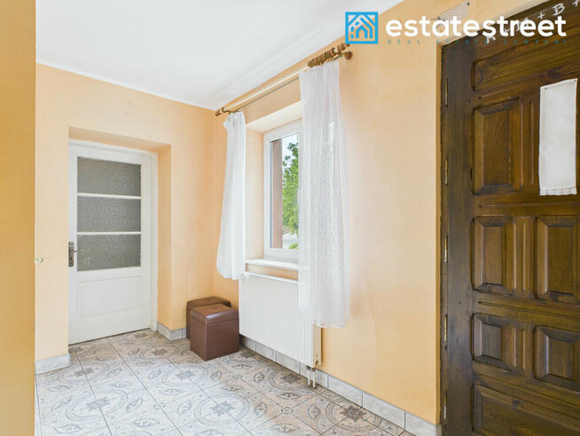 Dom z przyjemnym otoczeniem - Krosno, ul. Wiejska