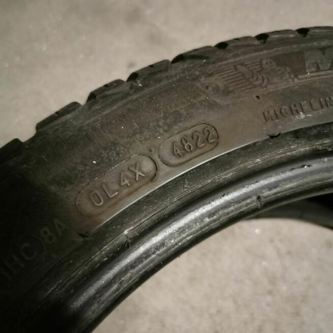 Michelin CrossClimate 2 225x45xR17