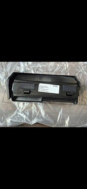 Sprzedam schowek pod fotel kierowcy mercedes w212