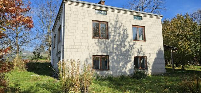 Siedlisko Dom + murowane budynki pod uprawy pasiekę hodowlę