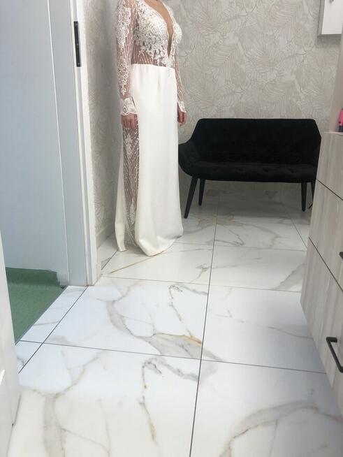 Piekna suknia ślubna z salonu Laurelle