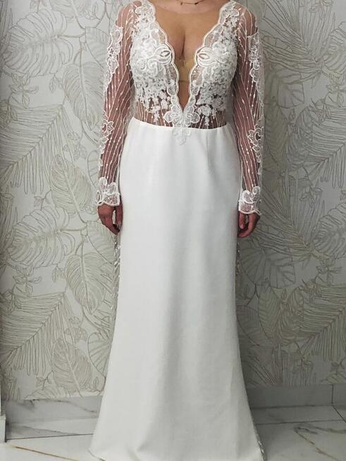 Piekna suknia ślubna z salonu Laurelle