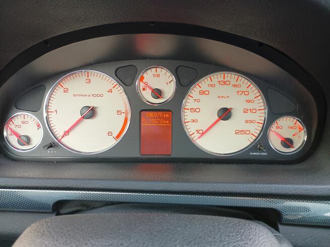 ŁADNY PEUGEOT 407 SW diesel 2005 r